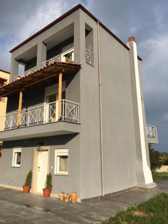 Modern House Guest House Afytos Exterior photo